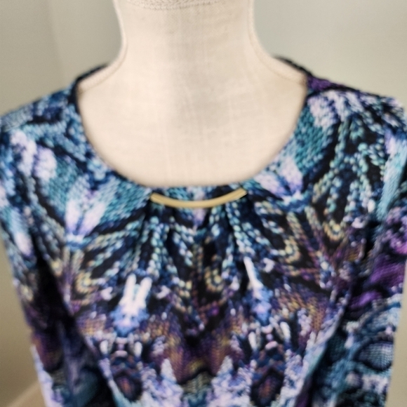 Worthington Teal Purple Reptile Pattern With Gold Detail Blouse Top Size SP - Picture 2 of 9